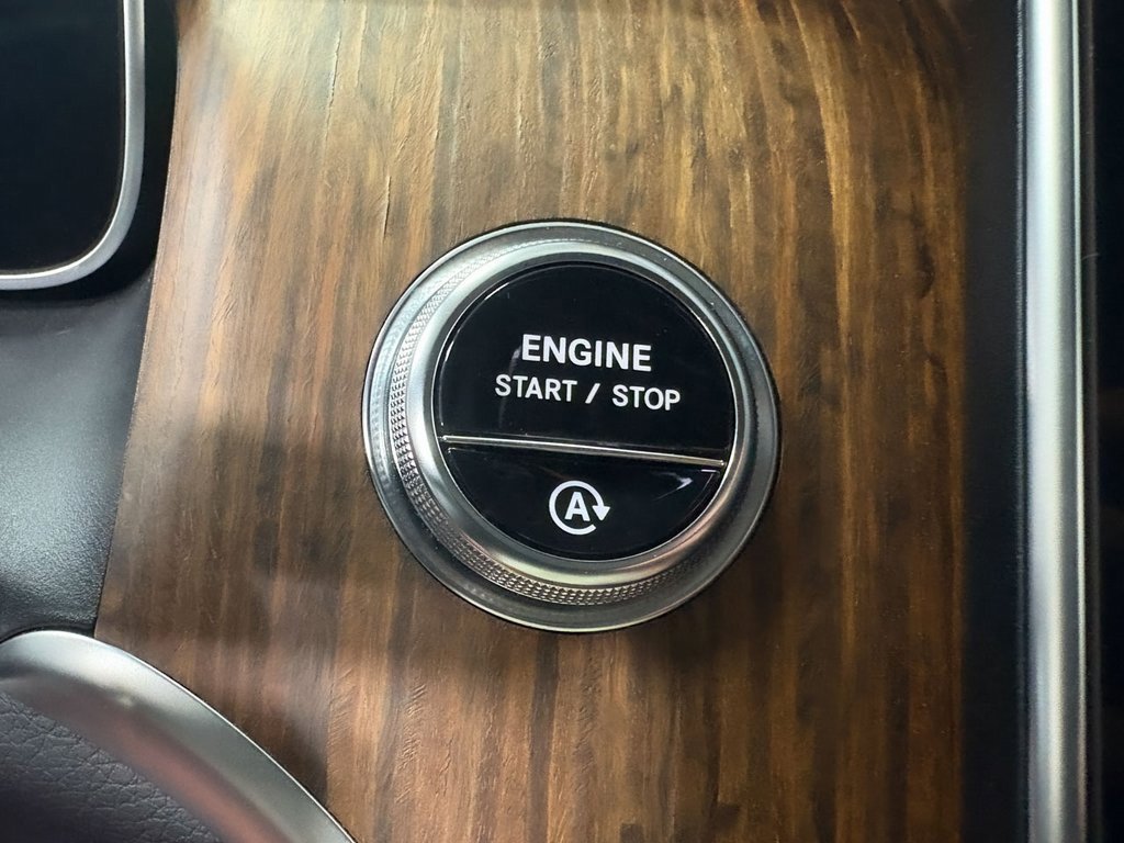 Used 2024 Mercedes-Benz GLC 43 AMG 4MATIC image 17