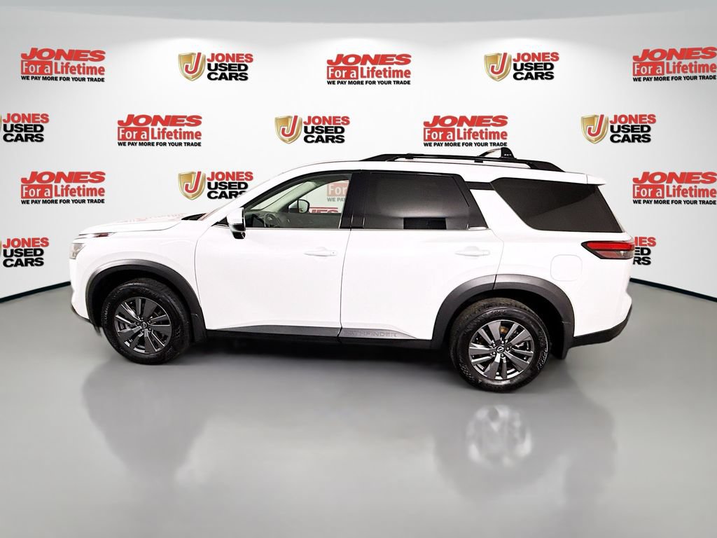 Certified 2025 Nissan Pathfinder SV AWD/4WD image 14