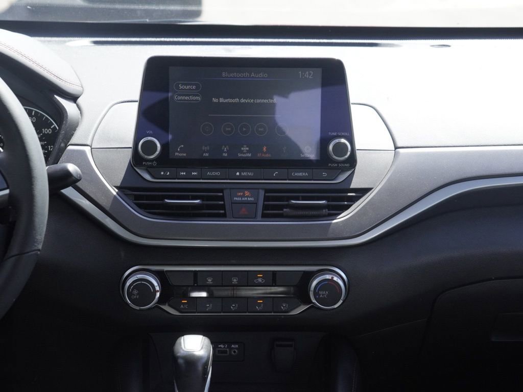 Certified 2024 Nissan Altima 2.5 SR image 19