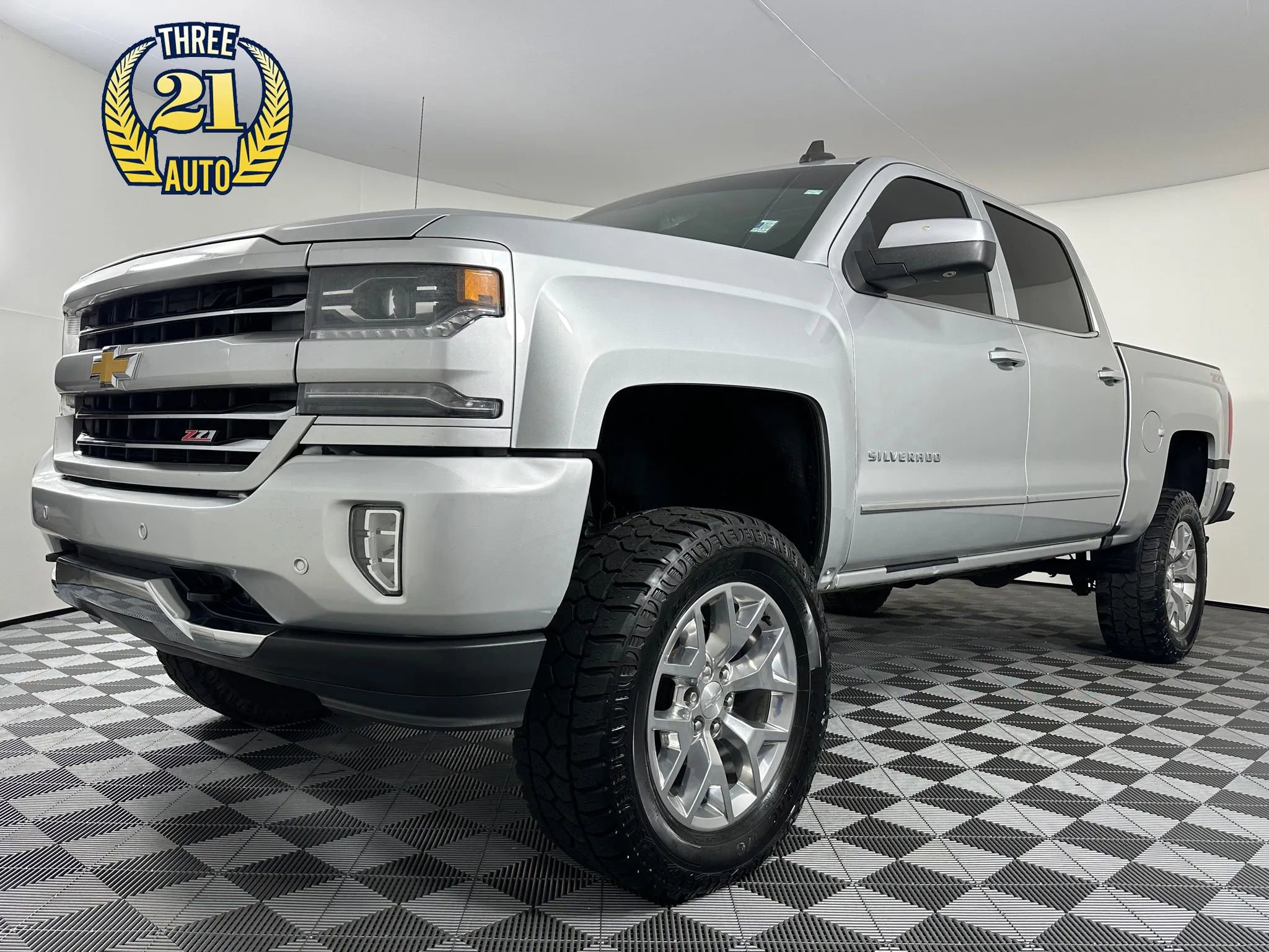 Used 2016 Chevrolet Silverado 1500 LTZ Z71 w/ LTZ Plus Package image 1