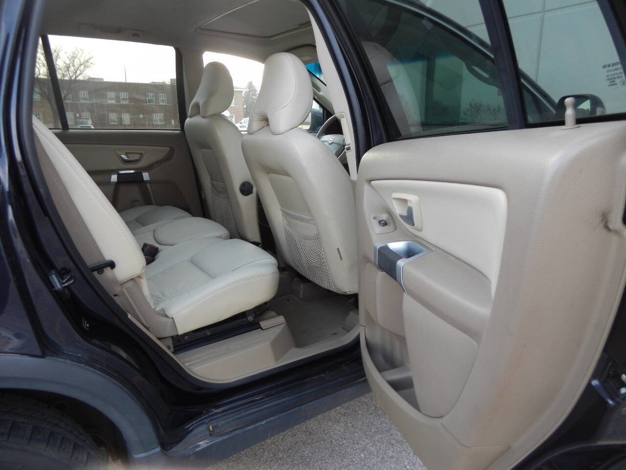 Used 2008 Volvo XC90 3.2 image 31