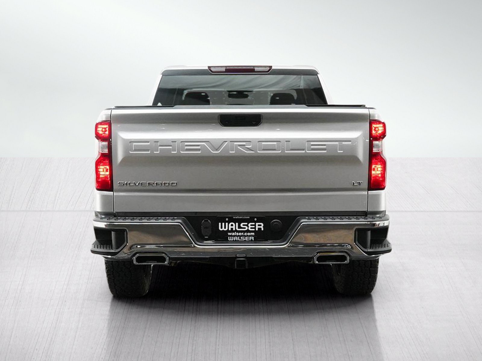 Used 2021 Chevrolet Silverado 1500 LT w/ Z71 Off-Road Package AWD/4WD image 4