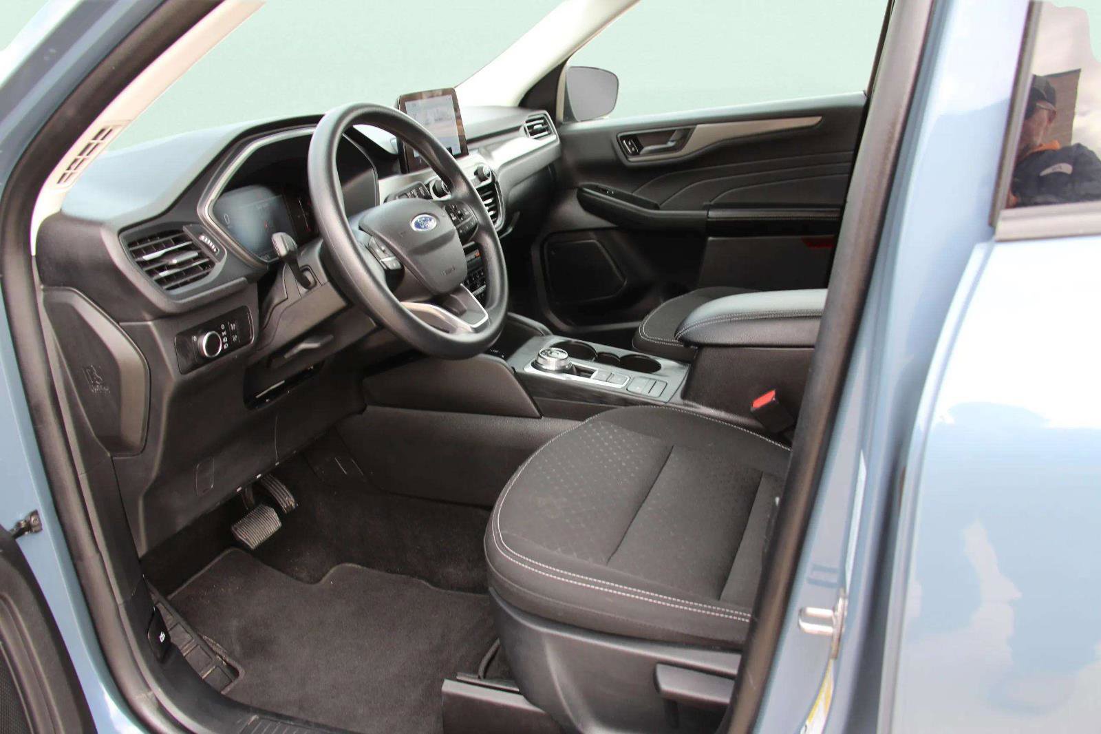 Used 2025 Ford Escape Active image 12