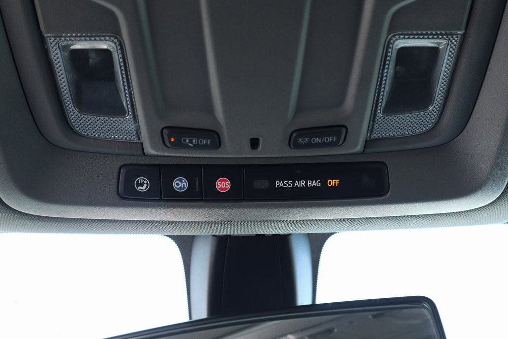 Used 2020 Chevrolet Silverado 1500 LT AWD/4WD image 27