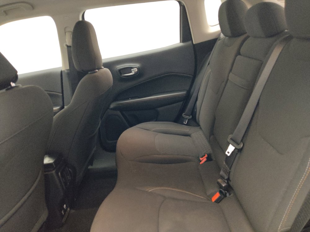 Used 2019 Jeep Compass Sport FWD image 18