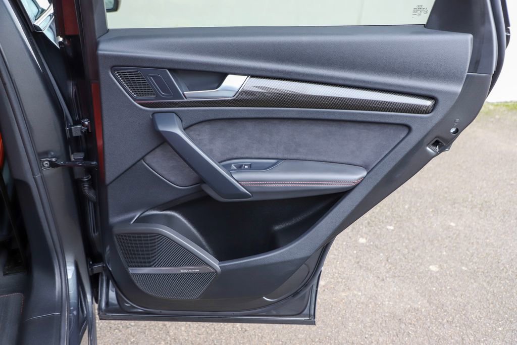 Used 2024 Audi SQ5 Premium Plus image 44