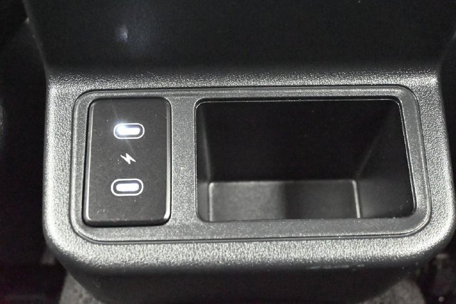 Used 2025 Kia K4 FWD image 13