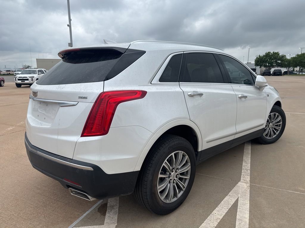 Used 2018 Cadillac XT5 Luxury FWD image 4