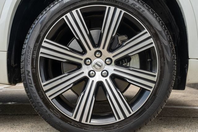 Used 2025 Volvo XC90 T8 Plus w/ Protection Package Premier AWD/4WD image 54