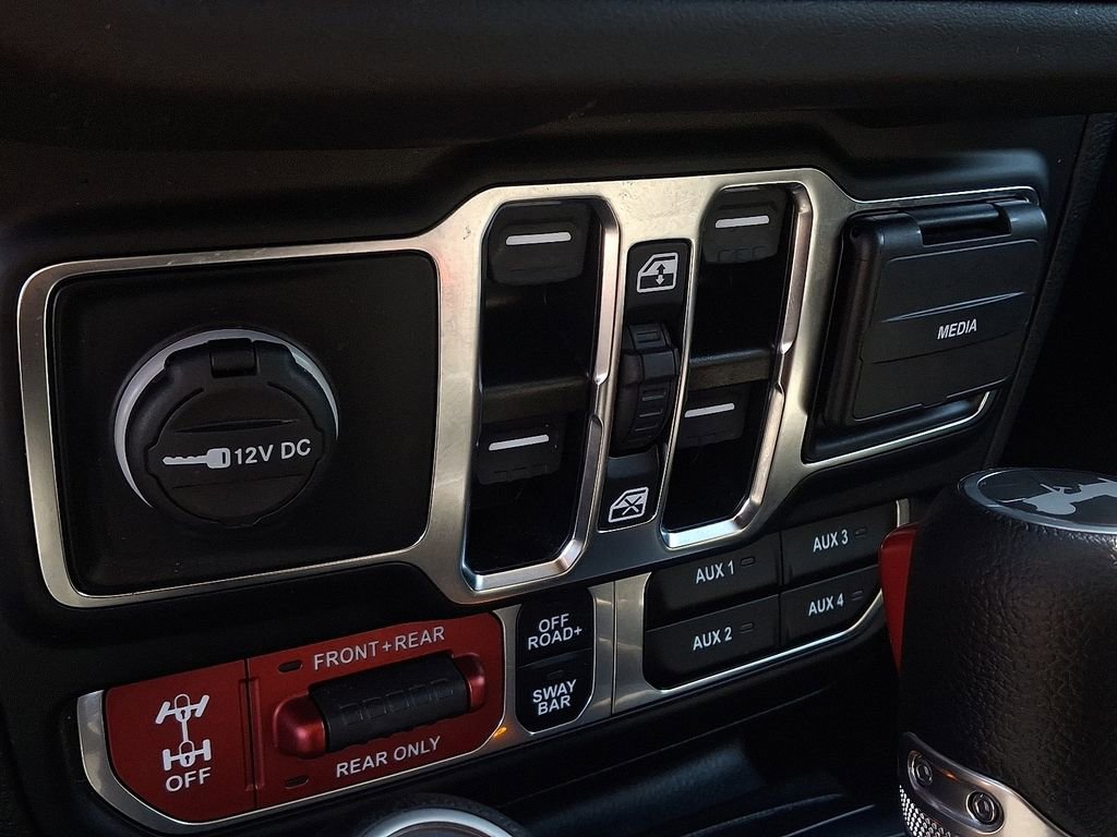 Used 2024 Jeep Wrangler Rubicon image 26