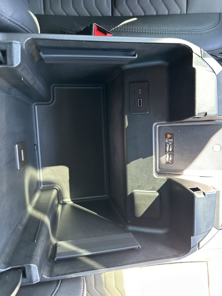 Used 2024 Chevrolet Silverado 1500 ZR2 w/ Technology Package image 7