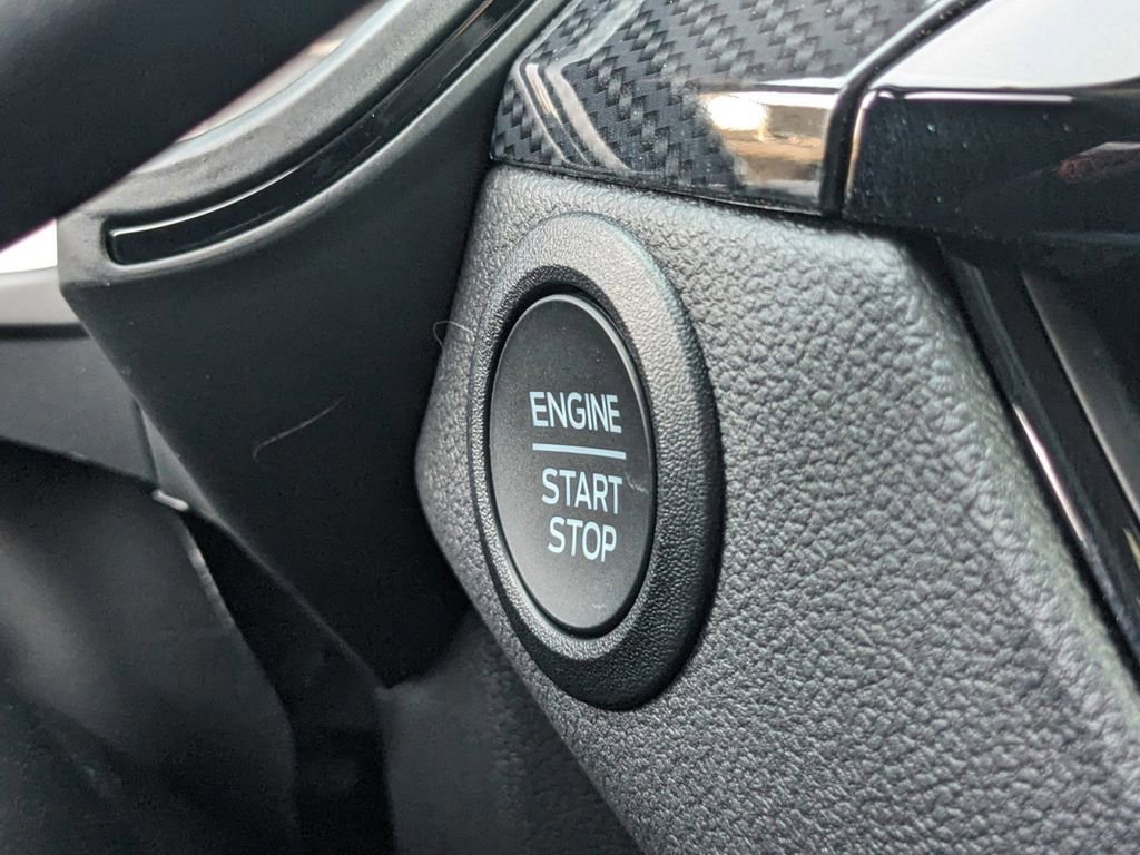 New 2025 Ford Escape ST-Line w/ Equipment Group 301A image 34