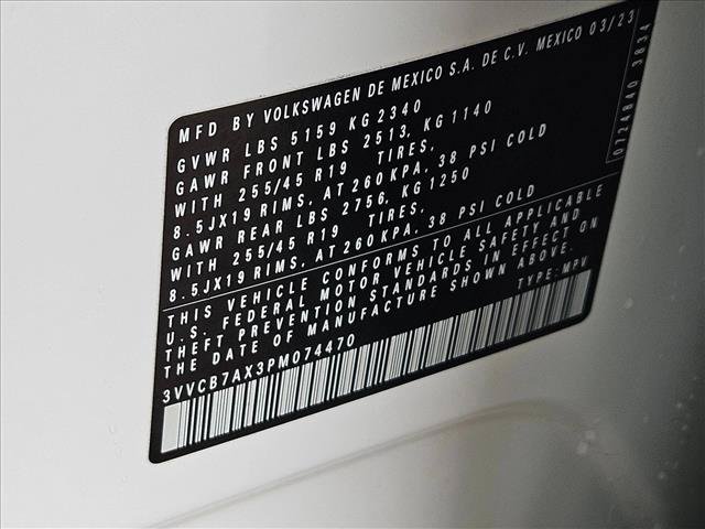 Used 2023 Volkswagen Tiguan SE R-Line FWD image 26