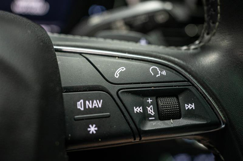 Used 2018 Audi SQ5 Premium Plus AWD/4WD image 16