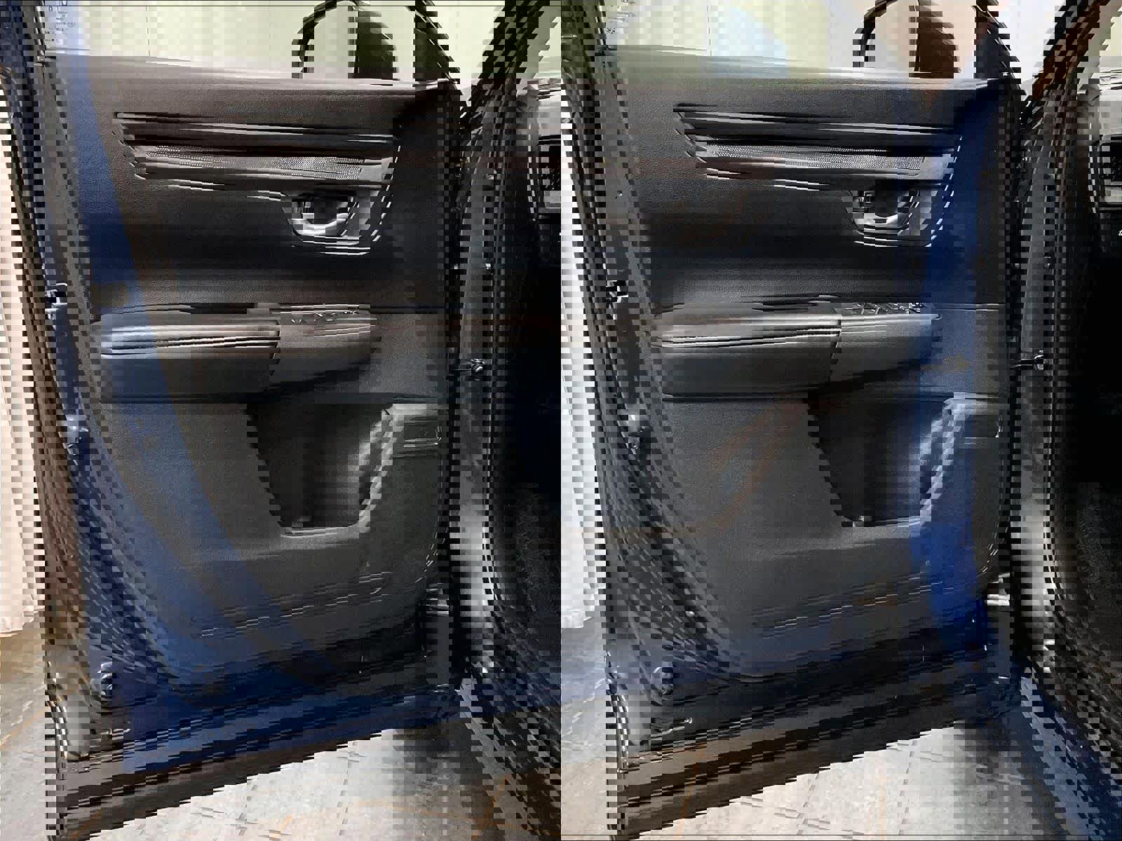 Used 2024 Honda CR-V EX image 9