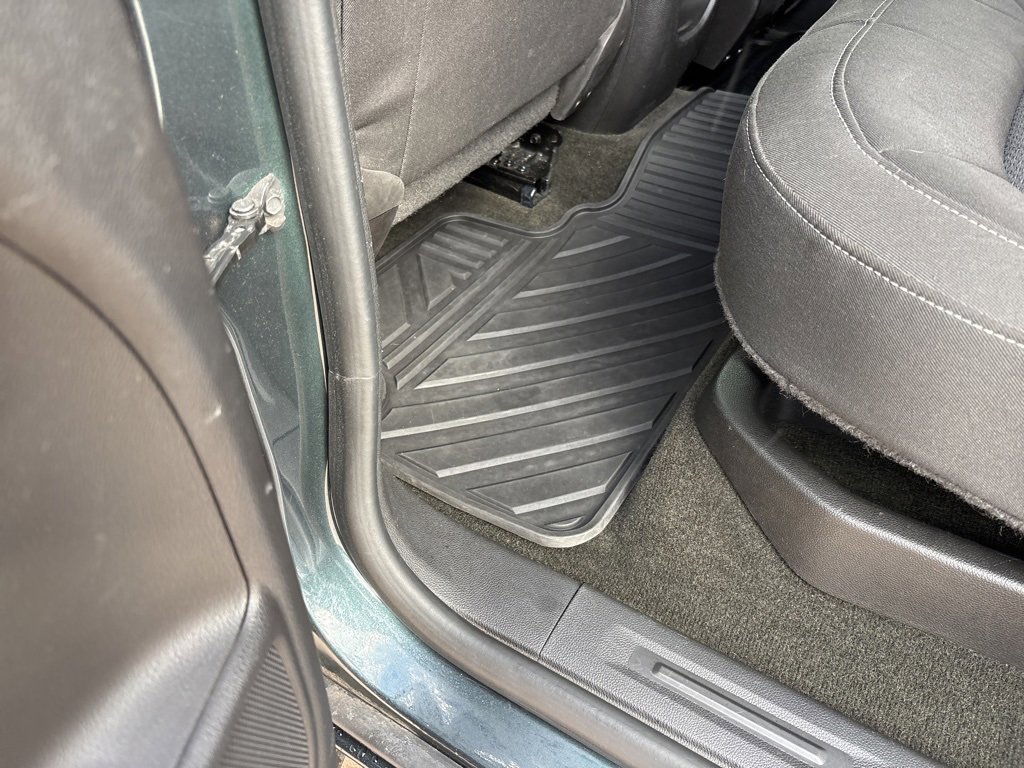 Used 2017 Chevrolet Colorado LT w/ LT Convenience Package image 20