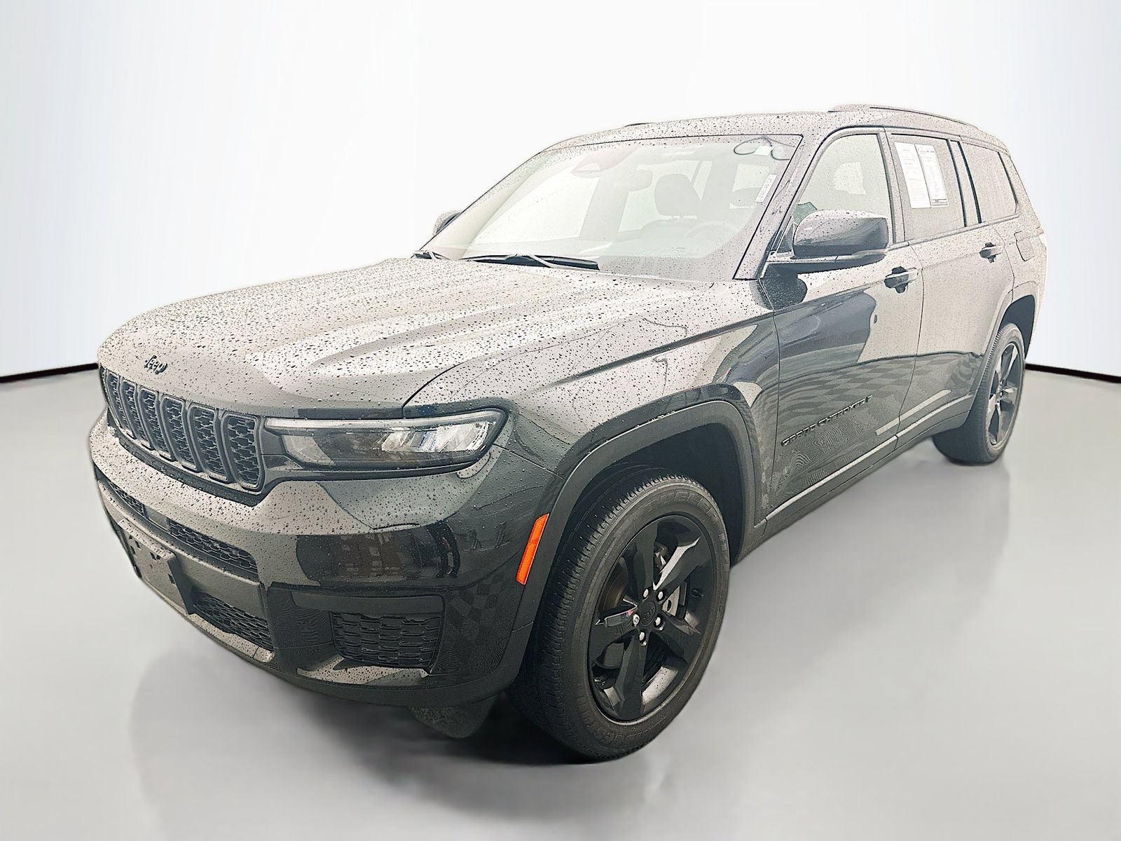 Used 2023 Jeep Grand Cherokee L Laredo AWD/4WD image 3