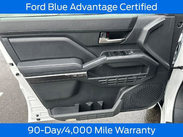 Used 2025 Toyota Tacoma TRD Off-Road w/ TRD Off Road Upgrade Package AWD/4WD image 12