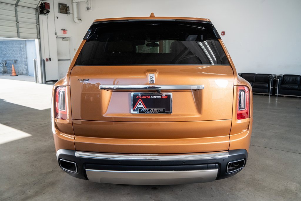 Used 2023 Rolls-Royce Cullinan w/ Cullinan Package image 7