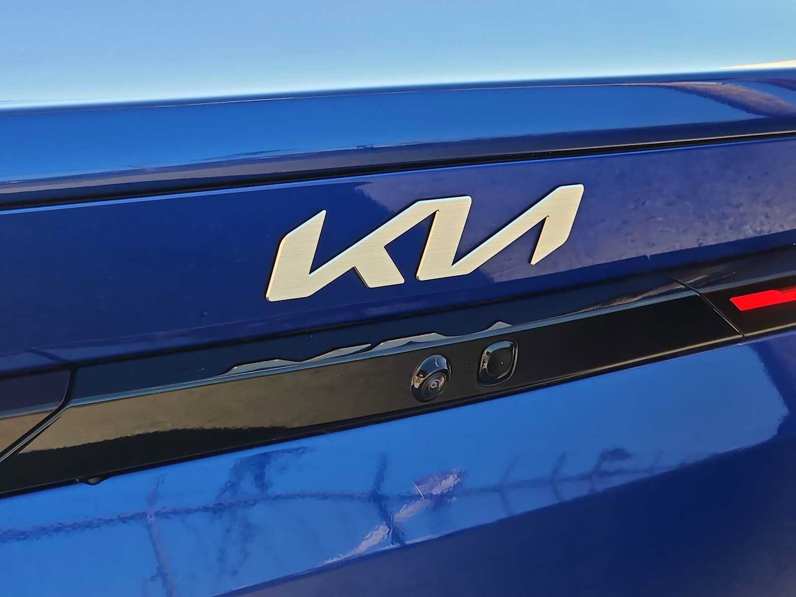 Certified 2025 Kia K4 EX FWD image 9