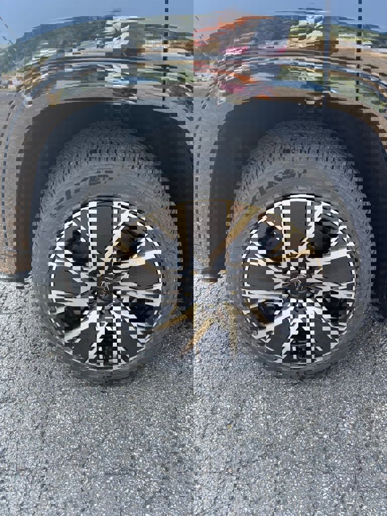 New 2025 Jeep Wagoneer S Limited image 18