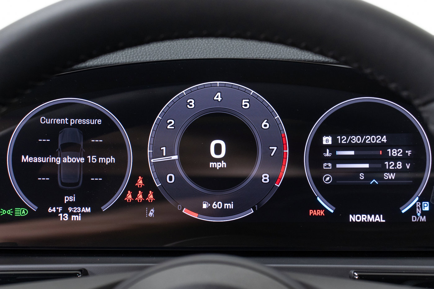 New 2025 Porsche Cayenne image 19