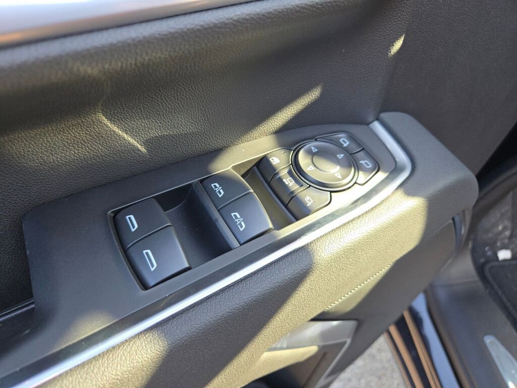 New 2026 GMC Sierra 2500 SLT AWD/4WD image 25
