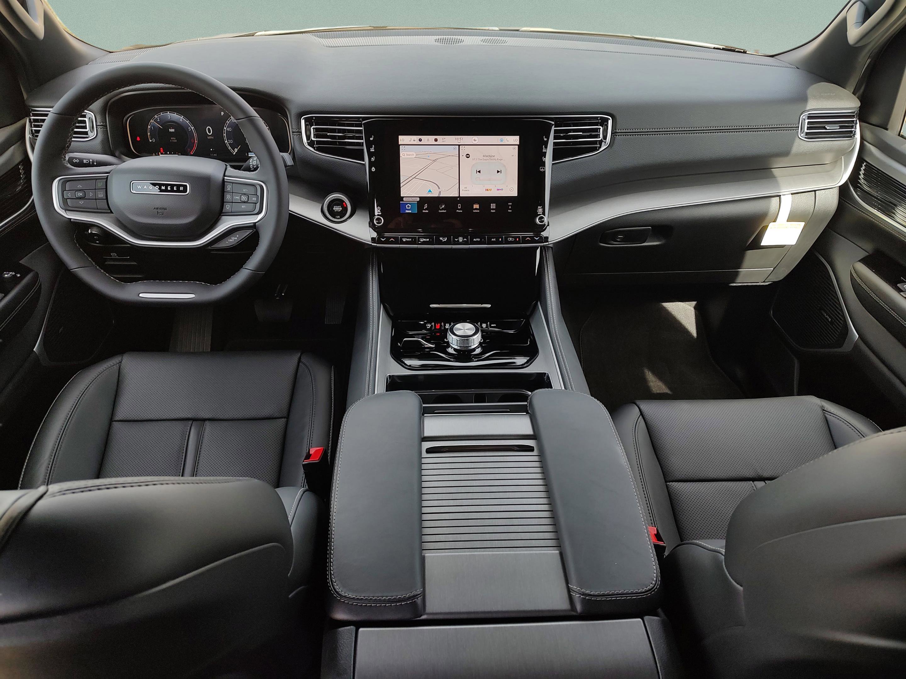 New 2025 Jeep Wagoneer Base image 10