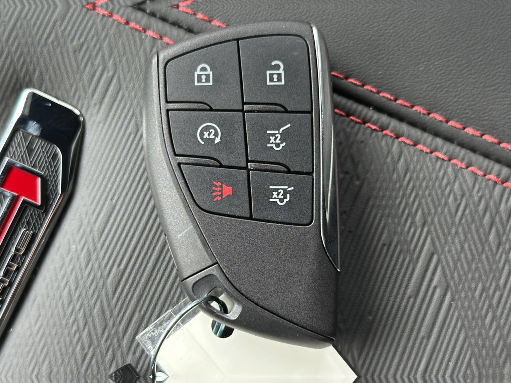 New 2026 GMC Yukon AT4 Ultimate w/ LPO, Floor Liner Package AWD/4WD image 32