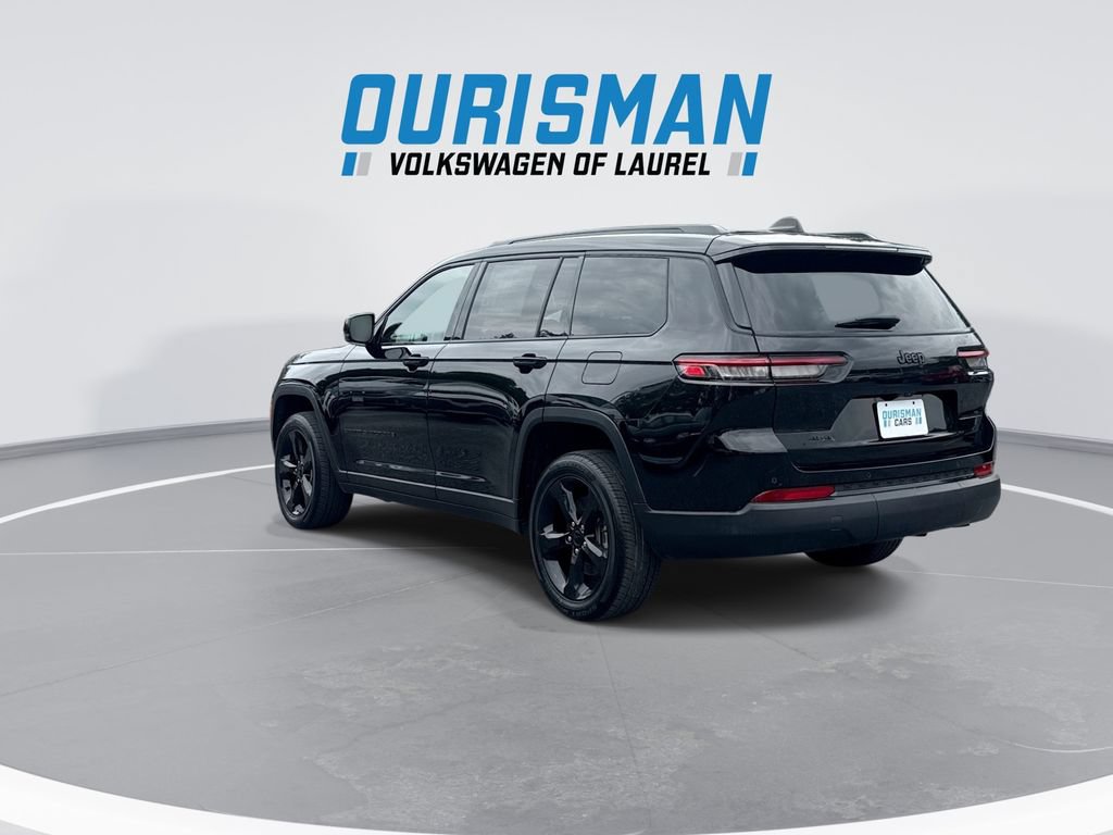Used 2023 Jeep Grand Cherokee L Laredo AWD/4WD image 6