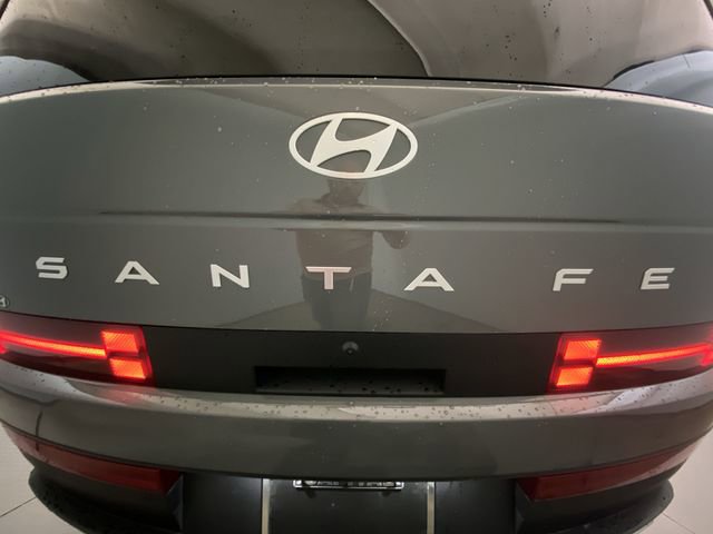 Used 2024 Hyundai Santa Fe SE FWD image 27