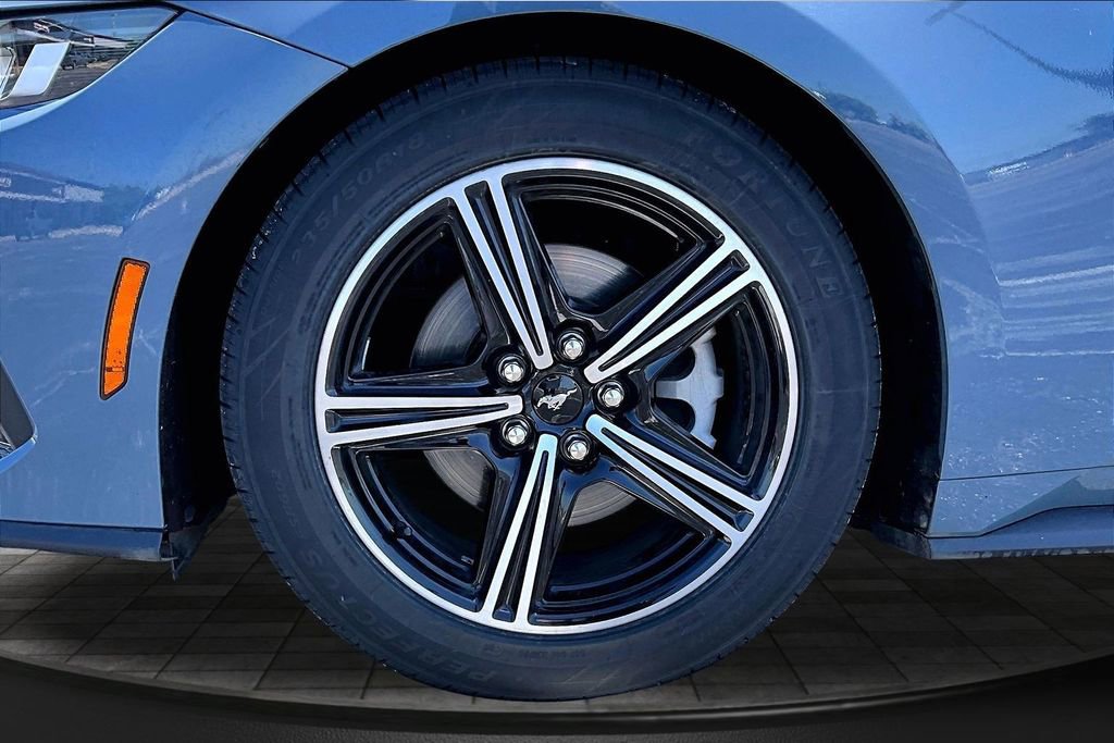 Used 2024 Ford Mustang Premium RWD image 9