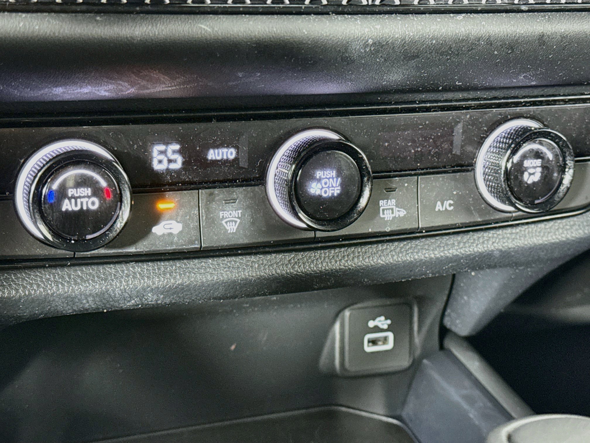 Certified 2025 Honda HR-V Sport image 15