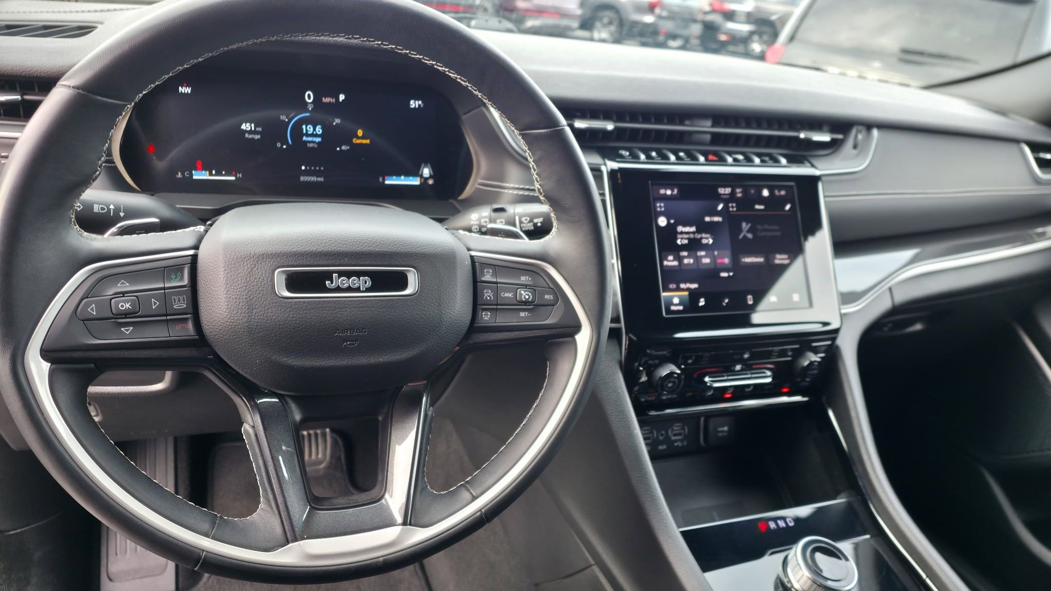 Used 2022 Jeep Grand Cherokee L Laredo image 17