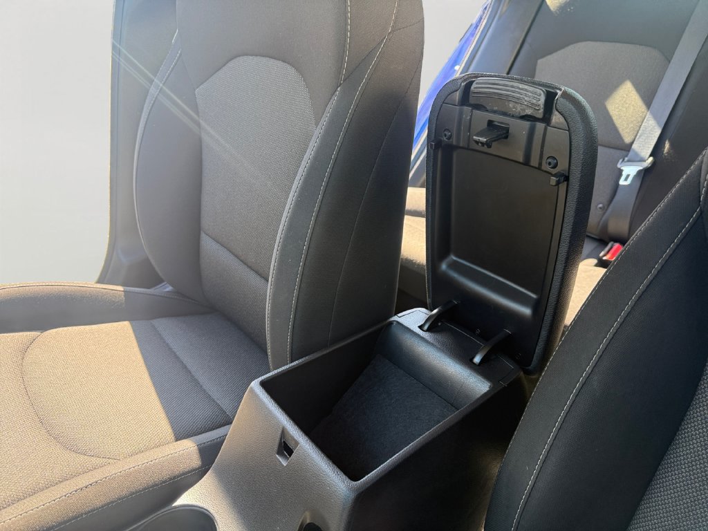 Used 2023 Kia Forte LXS FWD image 21