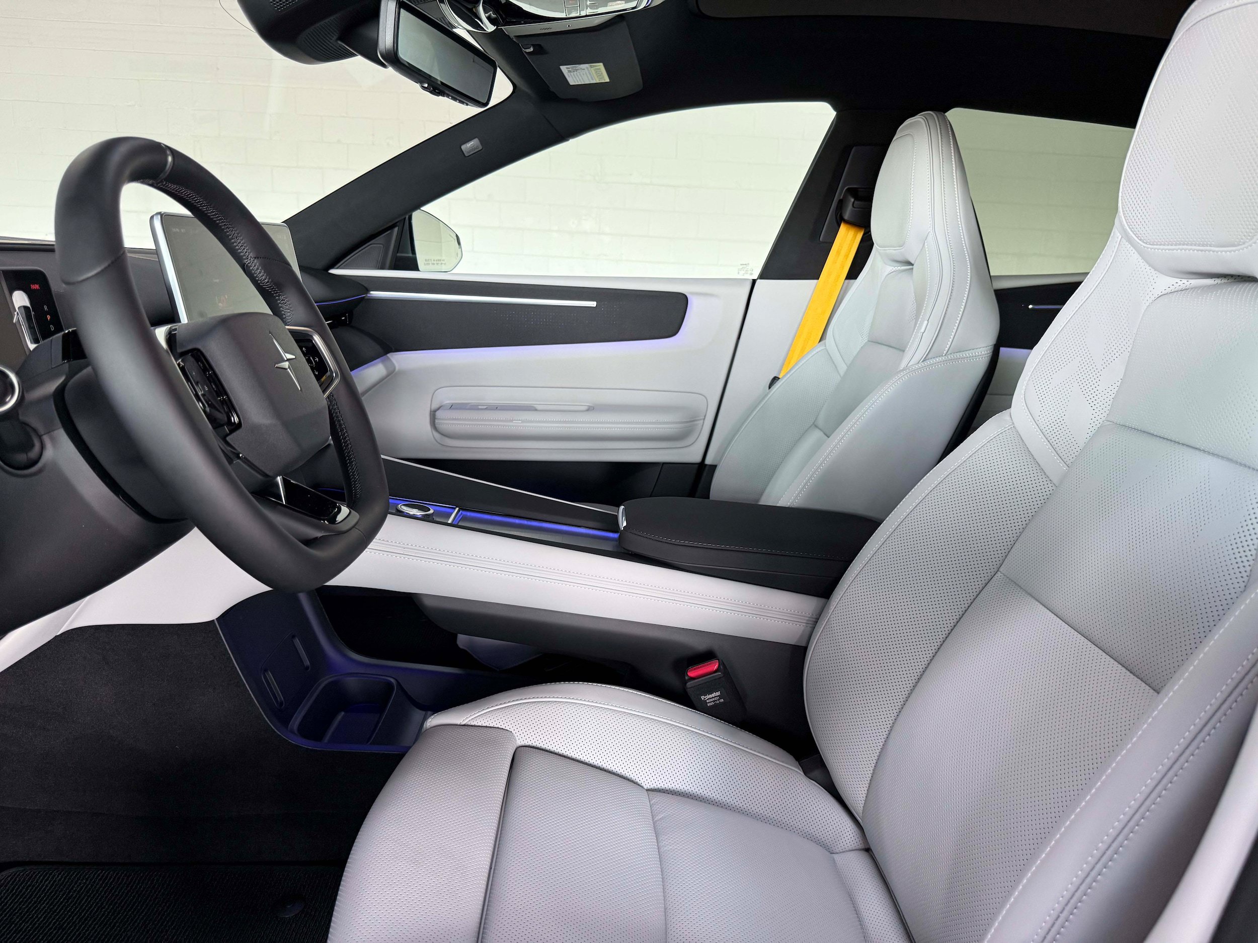 New 2026 Polestar Polestar 4 w/ Performance Pack AWD/4WD image 13