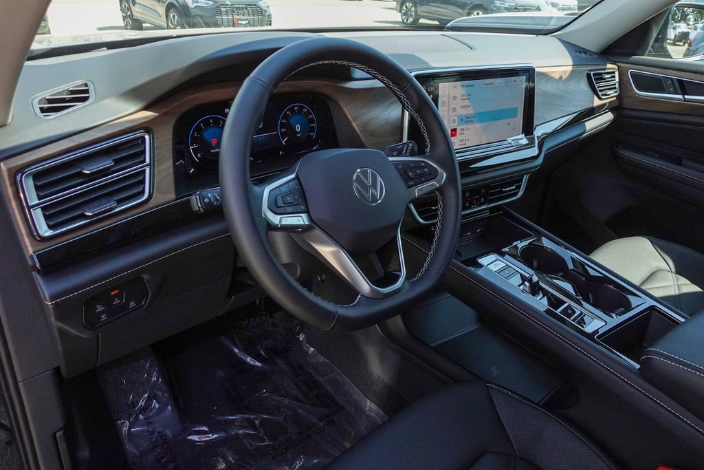 New 2026 Volkswagen Atlas SE image 11