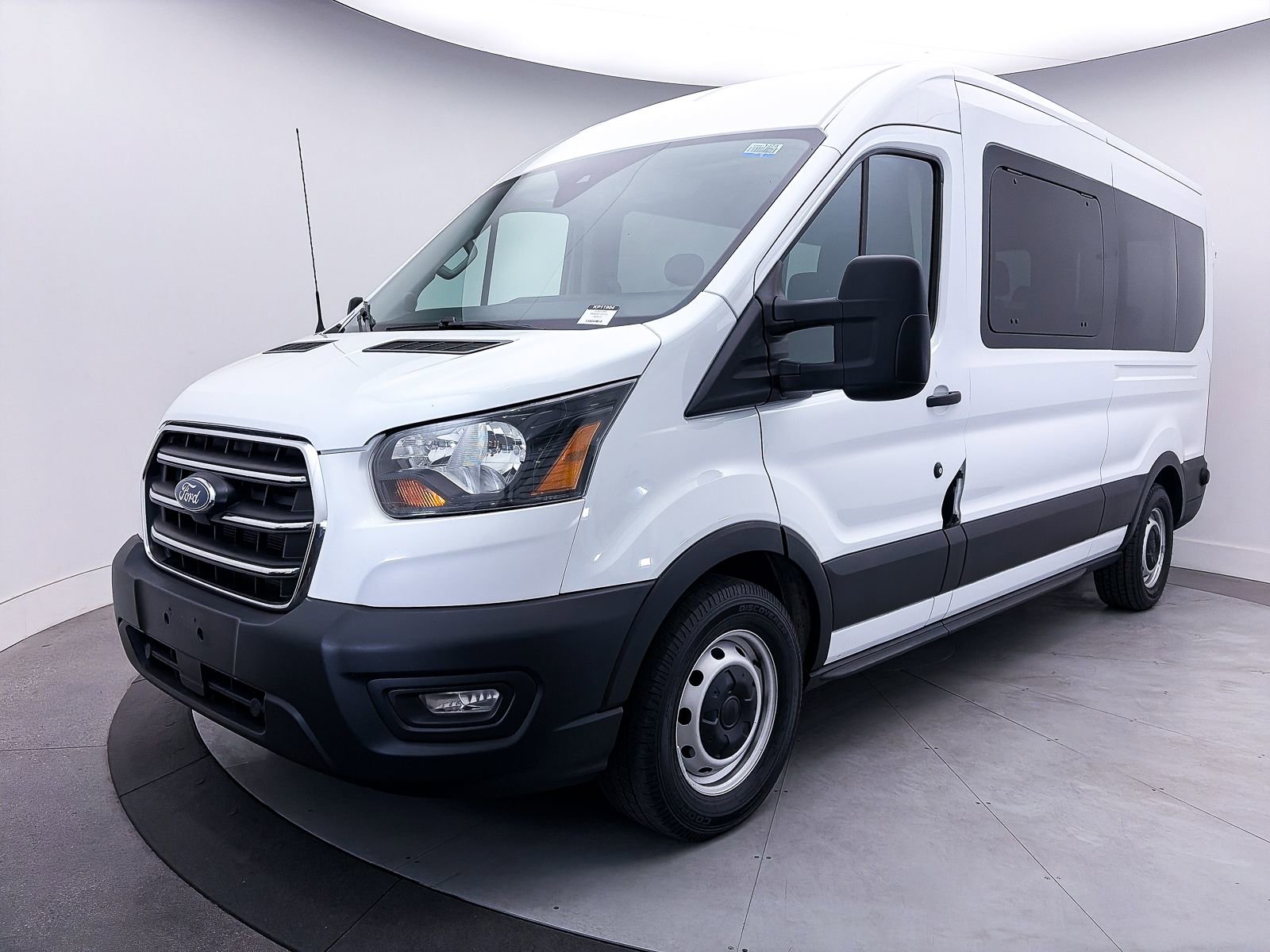 Used 2020 Ford Transit 350 XL image 11