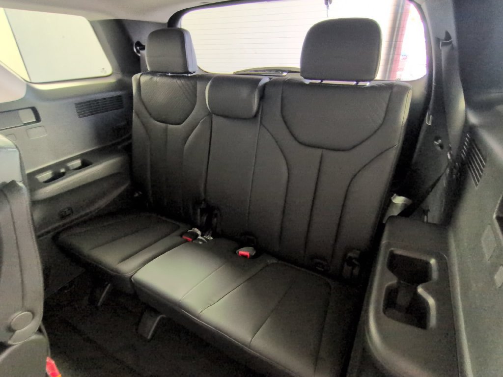 Used 2025 Hyundai Palisade XRT AWD/4WD image 18