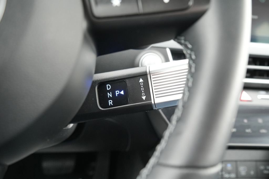 Certified 2025 Hyundai Sonata SEL image 31