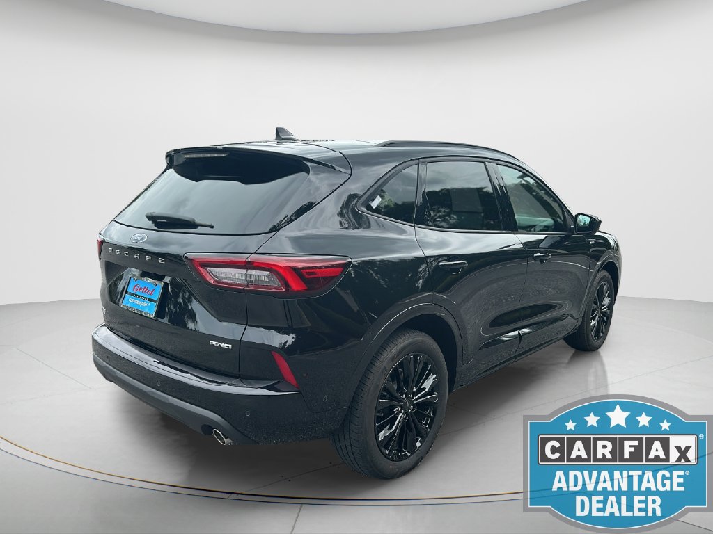 Used 2024 Ford Escape ST-Line Elite w/ Premium Technology Package AWD/4WD image 6