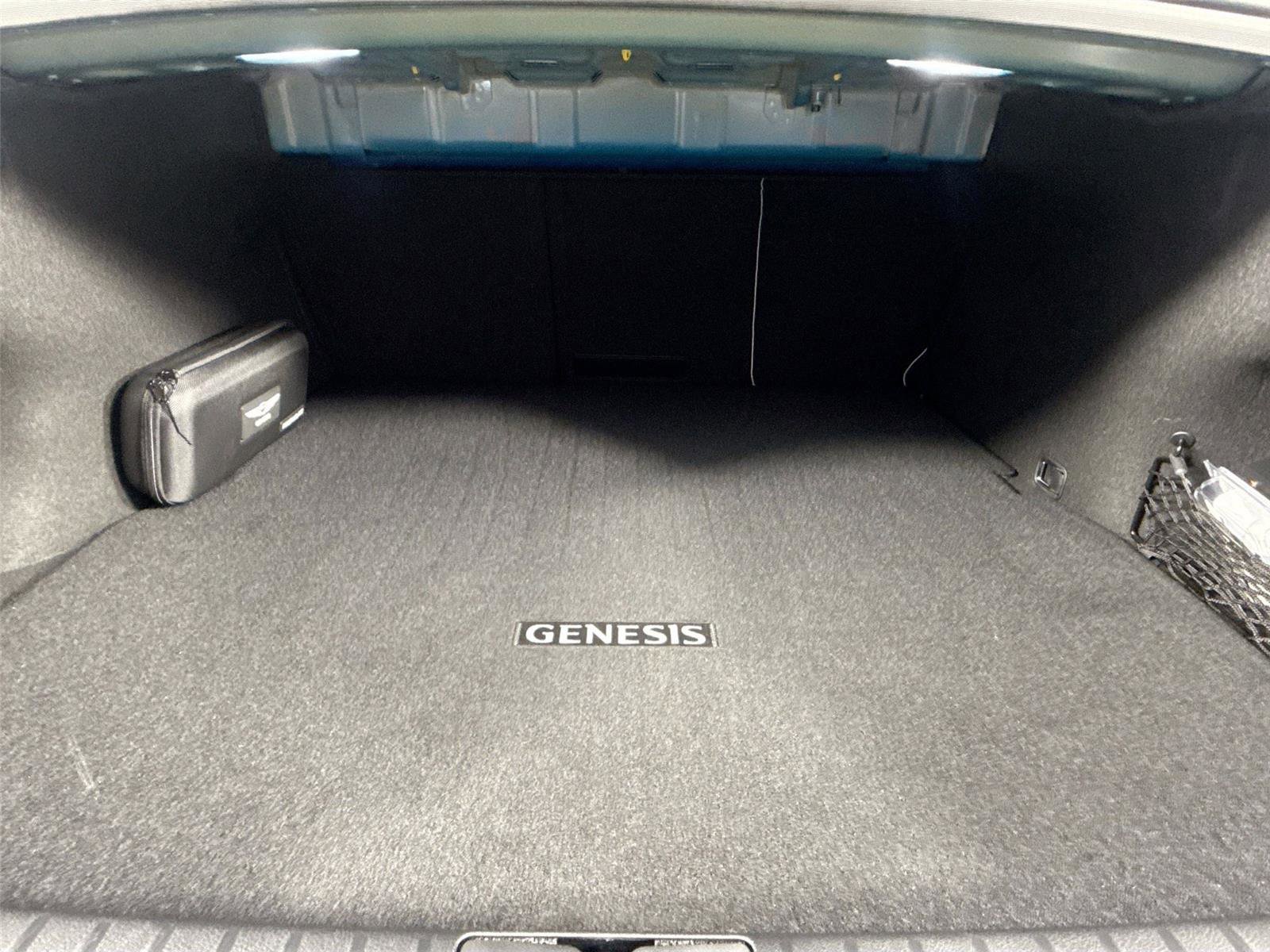 Used 2025 Genesis G70 3.3T Advanced image 40