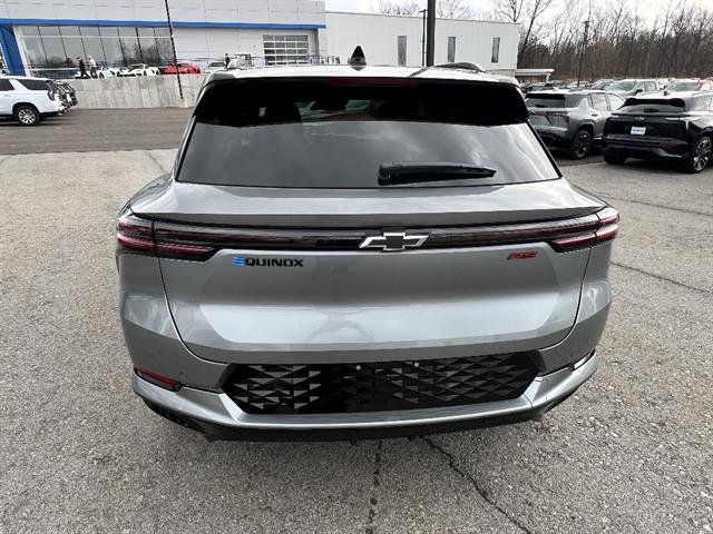 New 2026 Chevrolet Equinox EV RS image 4