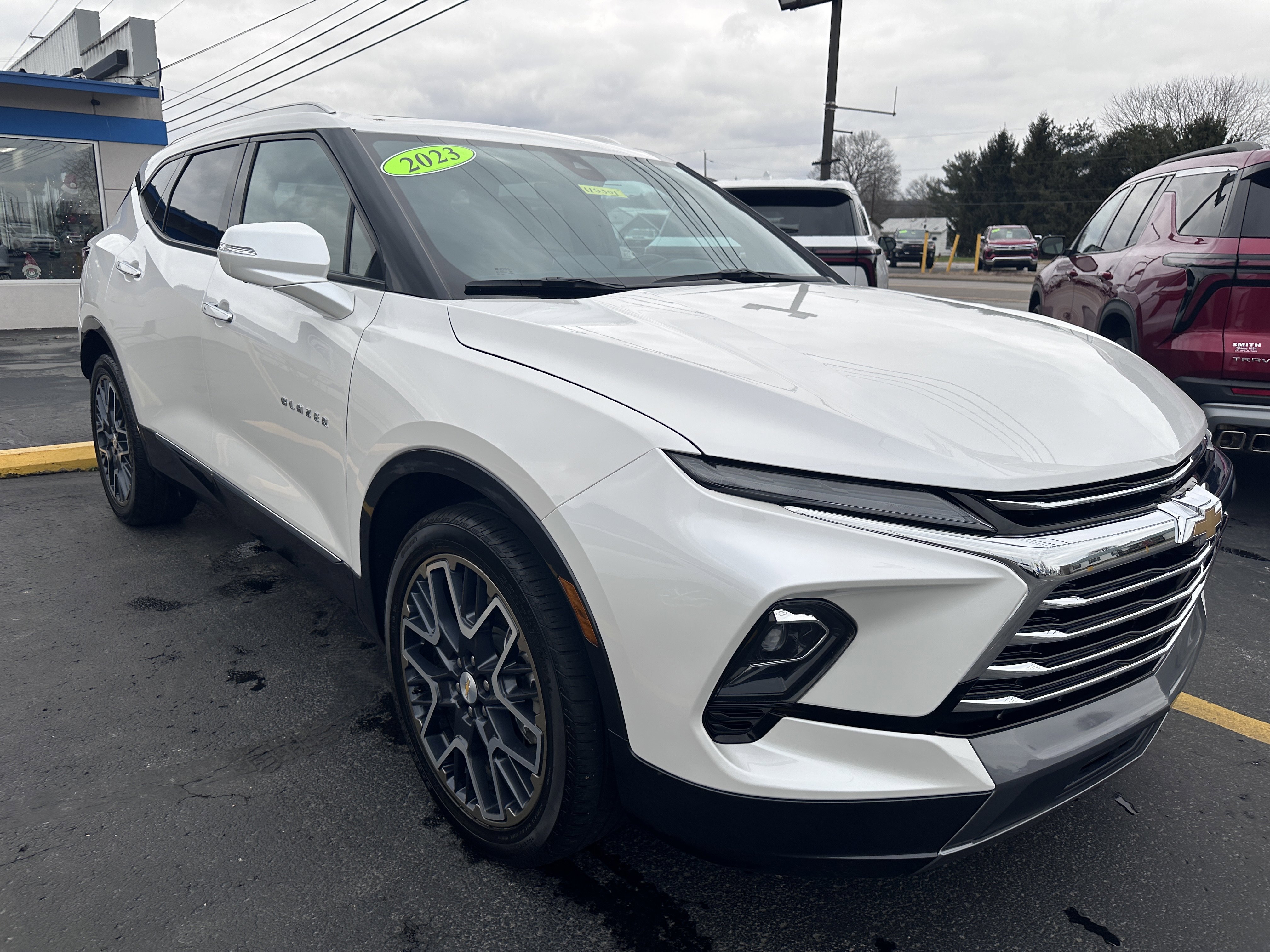 Used 2023 Chevrolet Blazer Premier w/ Driver Confidence II Package image 2