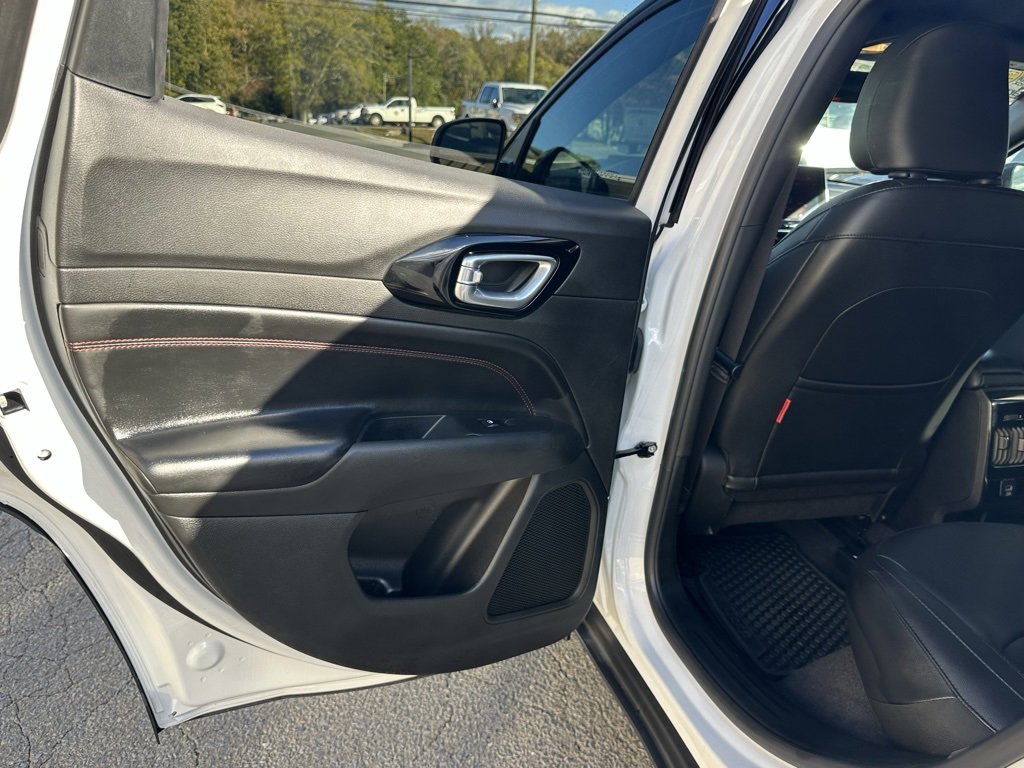 Used 2024 Jeep Compass Trailhawk image 19