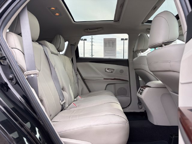 Used 2011 Toyota Venza AWD w/ Comfort Pkg image 23