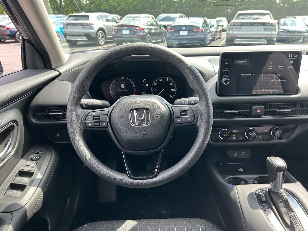Used 2027 Honda HR-V LX image 10