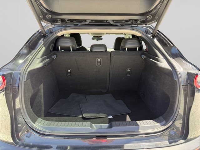 Used 2023 MAZDA CX-30 AWD 2.5 S w/ Premium Package image 19