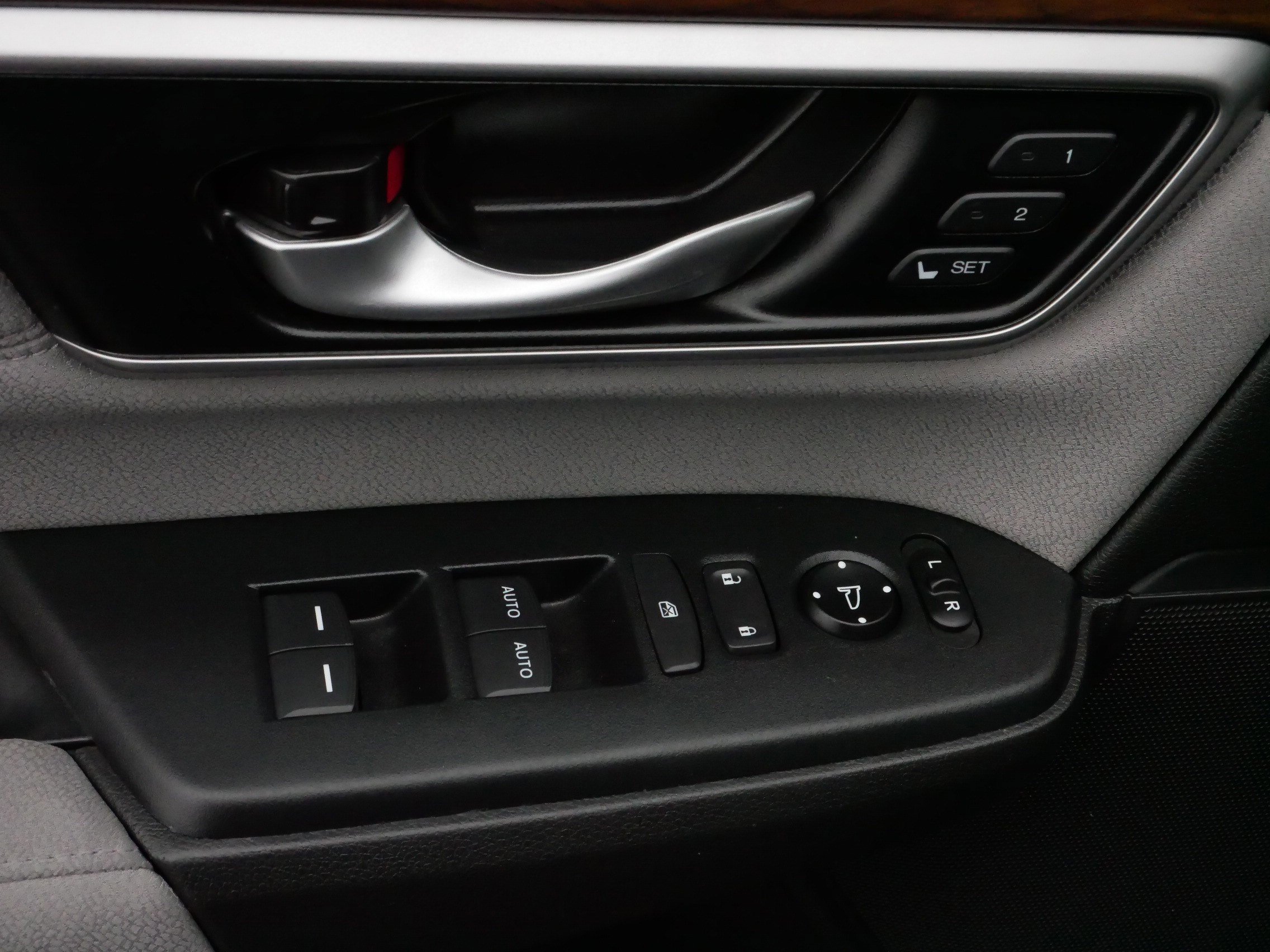 Used 2022 Honda CR-V EX image 19