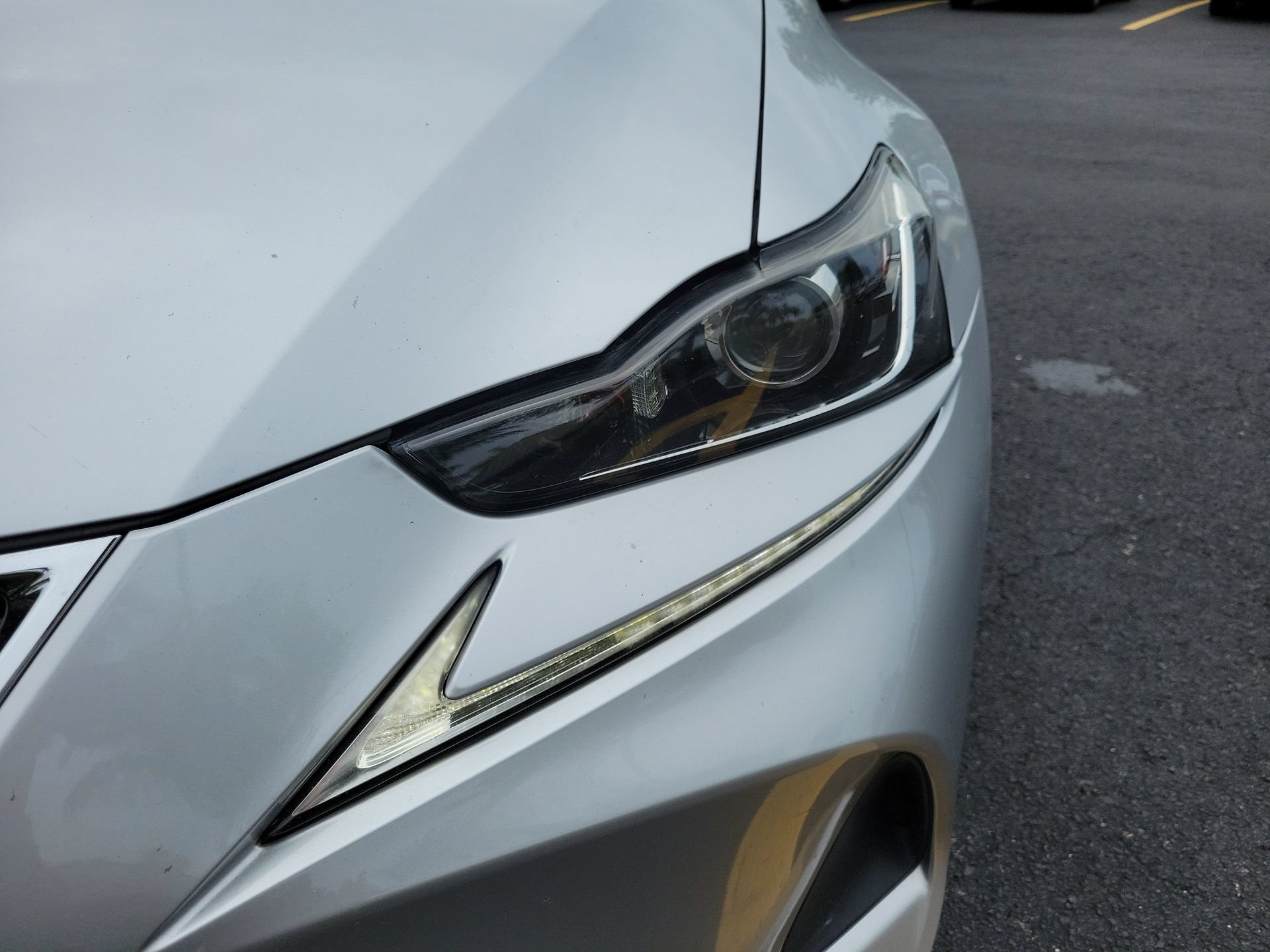 Used 2017 Lexus IS 200t RWD image 10